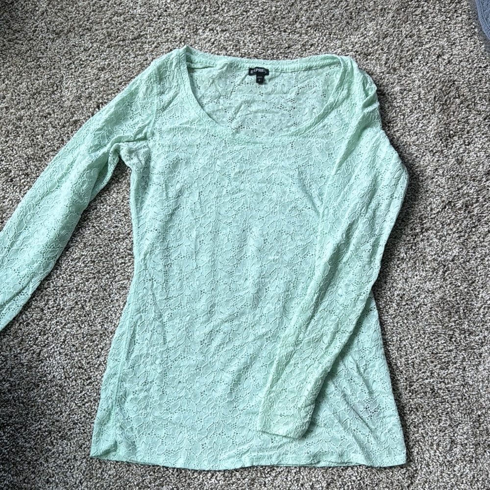 Express Green Fitted Long Sleeve Tee